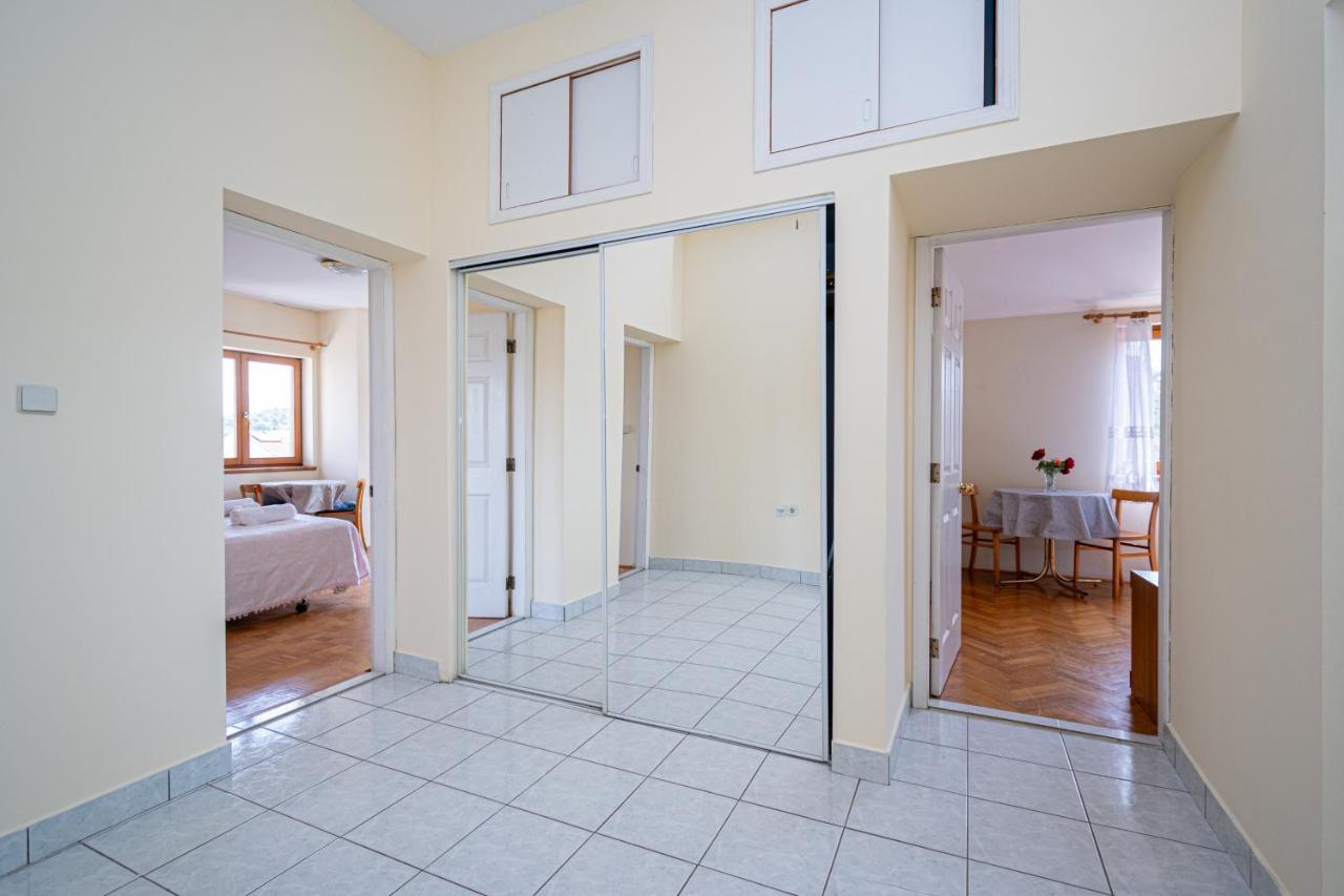 Apartments And Rooms By The Sea Mrljane, Pasman - 327 Nevidane Luaran gambar
