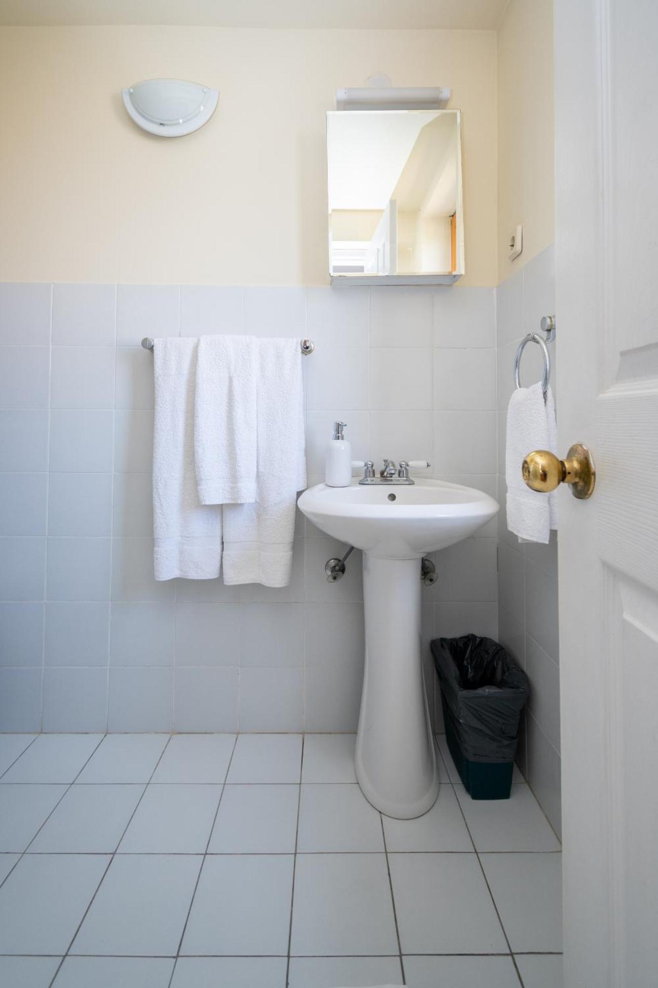 Apartments And Rooms By The Sea Mrljane, Pasman - 327 Nevidane Bilik gambar