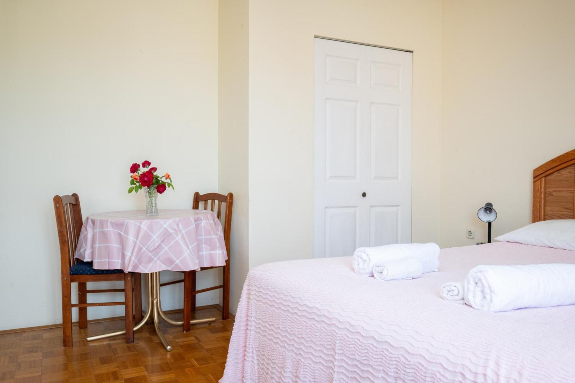 Apartments And Rooms By The Sea Mrljane, Pasman - 327 Nevidane Bilik gambar